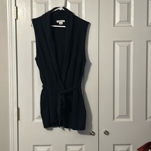 Liz Claiborne Size XL sleeveless cardigan sweater